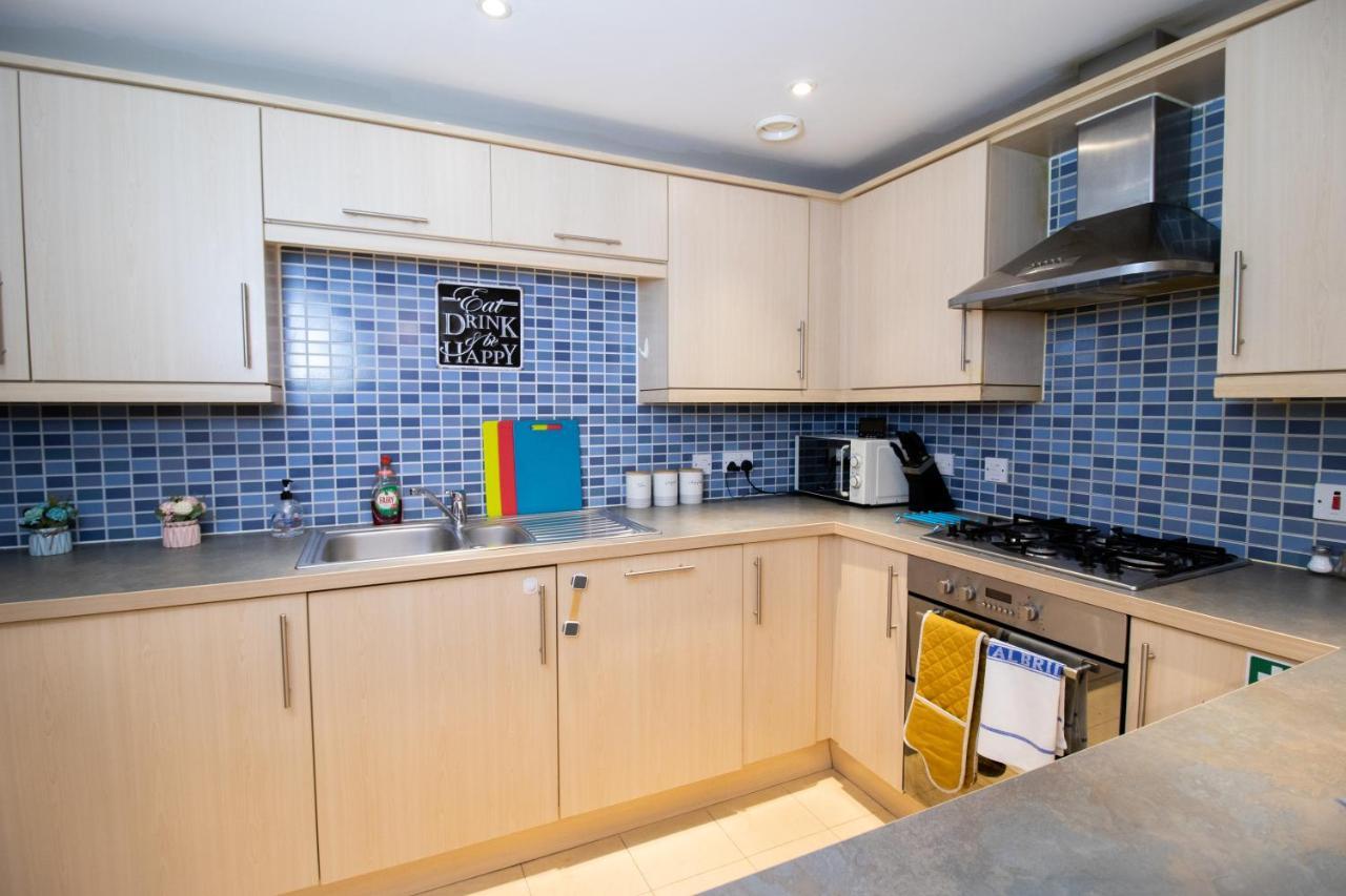 Brookvale - Free Parking Apartment